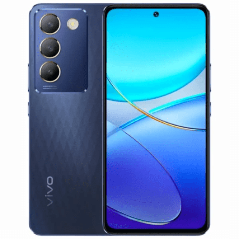 Vivo Y200e Large Screen: The phone boasts a sizable 6.67-inch screen, offering an expansive viewing area with minimal bezels, aside from a small hole for the front camera at the screen's top center.