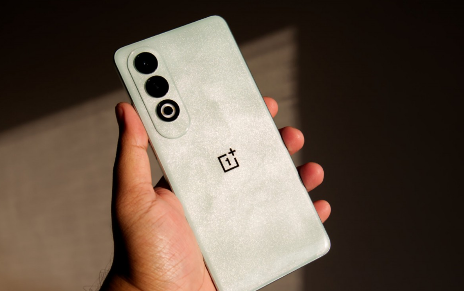 OnePlus Nord CE4 Review: A Step Up in Performance and Power