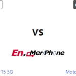 Outdoor screen visibility test showing Xiaomi Redmi Note 15 5G next to Motorola Moto G86 5G